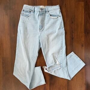Abercrombie & Fitch 90s Straight Ultra High Rise Jeans Light Wash Casual 30/10R